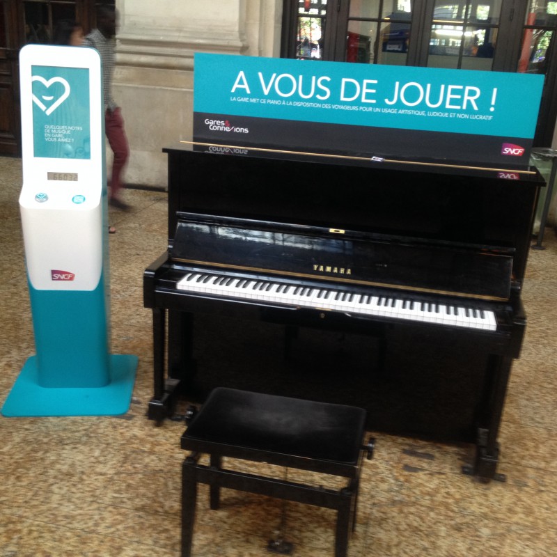 Bordeaux, SNCF, Piano